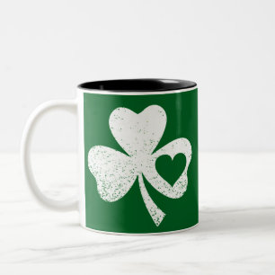 Grüner St. Patricks Day Irischer Patty's Herz Sham Zweifarbige Tasse