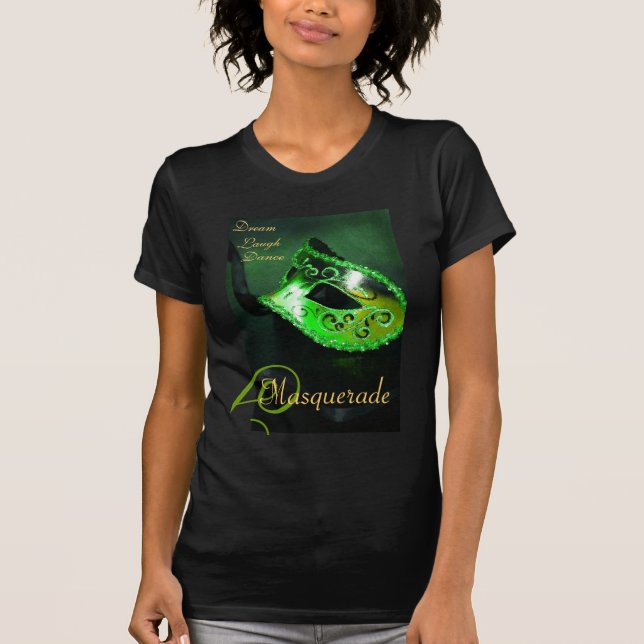 Grüner T - Shirt der (Vorderseite)