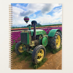 Grüner Traktor in Tulip Field, Oregon Planer