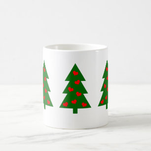 Grüner Weihnachtsbaum mit roten Herzen Kaffeetasse