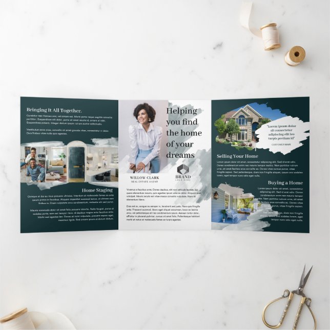 Grünes Aquarelltür Echtes Anwesen Marketing Dreifach Gefaltete Karte (Innenseite)