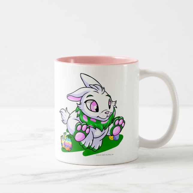 Grünes Cybunny, das durch neggs läuft Zweifarbige Tasse (Rechts)
