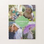 Grünes Etikett vertikal 4 Familienfoto Collage<br><div class="desc">Passen Sie dieses Puzzle mit Fotos an, schließen Sie Ihr Lieblings-Foto der Kinder, Großeltern, Eltern, Haustiere etc. ein. Bis zu 4 Bilder zu ersetzen. Ändern Sie alle Fotos und Familiennamen. Macht ein großartiges Geschenk für die Familienzeit. Ein grünes Label Rahmen Design Detail in der Mitte. *Bitte zögern Sie nicht, mich...</div>