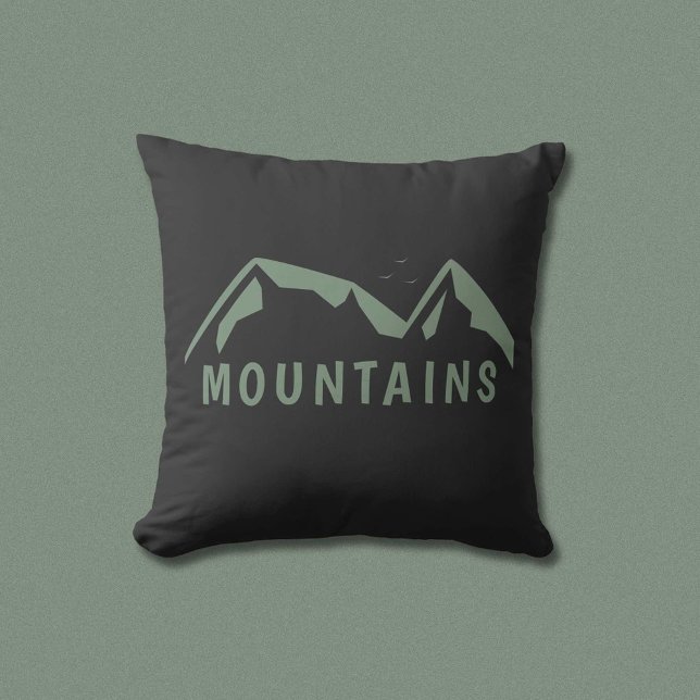 Grünes Gebirge, schwarzes Kissen (Green Mountains Black Throw Pillow)