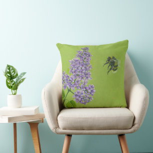 Grünes Kissen mit Lila und Hummel