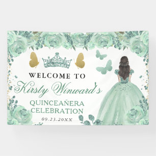 Grünes Kleid Brünette Prinzessin Floral Quinceaner Banner