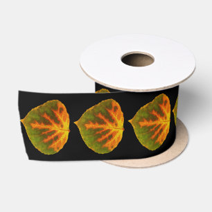 Grünes Orange und gelbes Aspen Leaf #1 Satinband