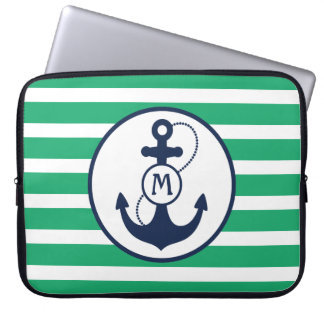 Grünes Seeanker-Monogramm Laptopschutzhülle