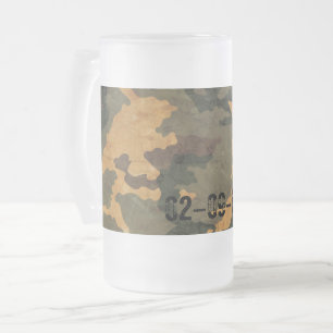 Grünes Tarnmuster vintage 2020 Mattglas Bierglas
