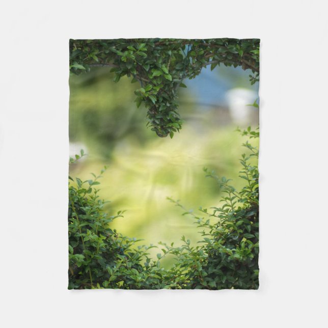 Grünes Topiary Heart Fleecedecke (Vorderseite)