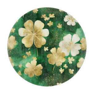 Grünes und goldenes St. Patrick's Day Shamrock Schneidebrett