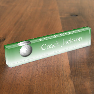 Grünes Weiß des Golfballs verblaßt Namensplakette