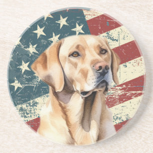 Grunge-amerikanische Flagge Yellow Labrador Retrie Getränkeuntersetzer
