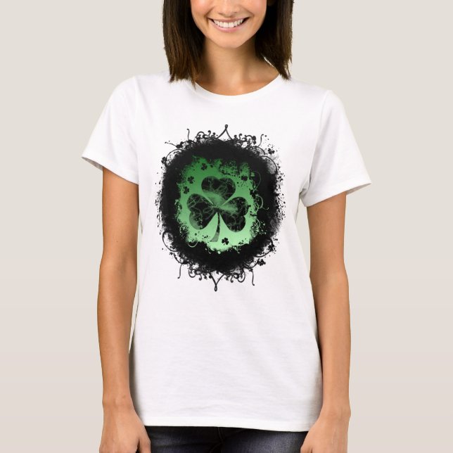 Grunge-goth St. Patrick's day Kleeblatt T-Shirt (Vorderseite)