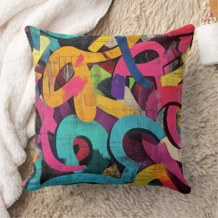 Grunge Graffiti Abstract in Rosa Gelb Blau Kissen