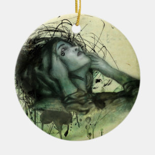 Grunge Hood Portrait Keramik Ornament