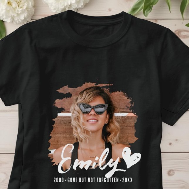 Grunge Memorial Gone, aber nicht vergessen Foto T-Shirt (Von Creator hochgeladen)