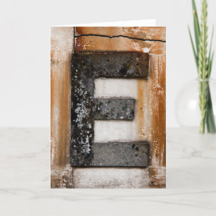 Grunge monogramm E