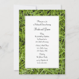 Grüngras-Hinterhof Hochzeitsessen Probe Einladung