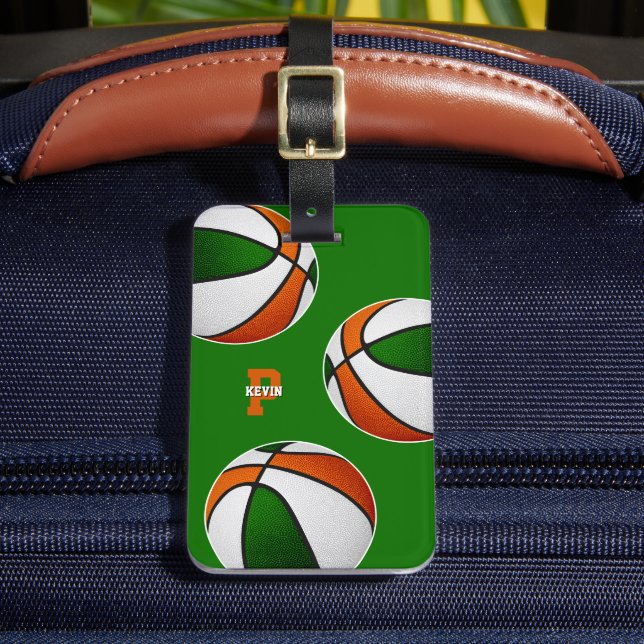 Grünorange Basketballfarben mit Monogramm Gepäckanhänger (Vorderseite Insitu 2)