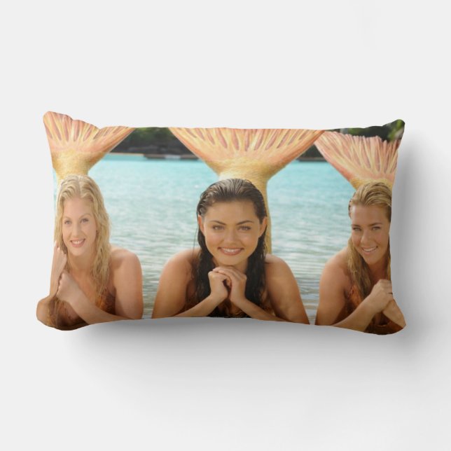 Gruppe auf dem Strand Lendenkissen (Vorderseite)