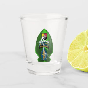 Gruppe der Spezialeinheiten (IM FLUGZEUG) Schnapsglas