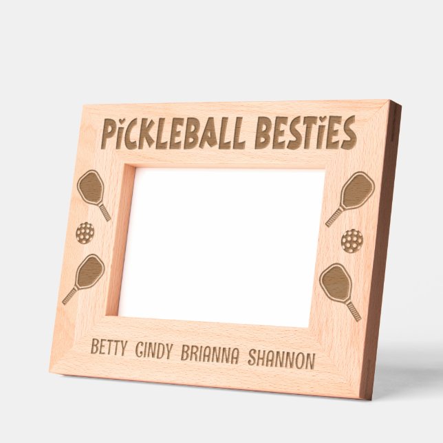 Gruppe der weiblichen Freunde Pickleball Besties Geätzte Rahmen (Links)