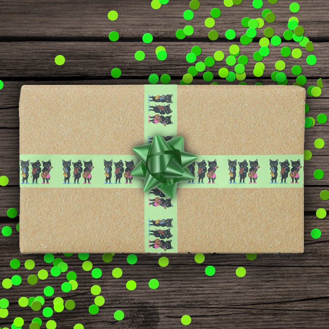 Gruppe Drei Black Cat Musicians Instruments Green Satinband (three black cat musicians playing instruments colourful clothes on light green ribbon for gift wrap.)