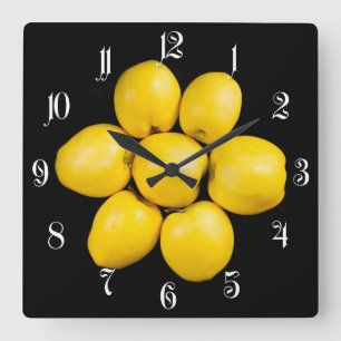 Gruppe gelber Äpfel Quadratische Wanduhr