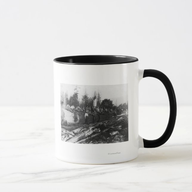Gruppe von Lumberjacks auf großen Protokollfotos Tasse (Rechts)