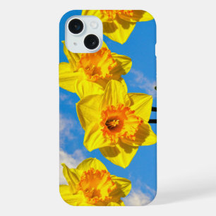 Gruppe von Osterglocken Goldmedaille Blumen Phone  iPhone 15 Plus Hülle