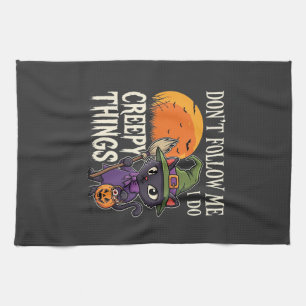 Gruselige Dinge Halloween Katze Hexe Design_1 Geschirrtuch