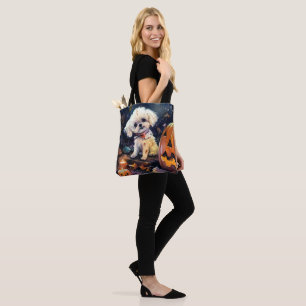 Gruseliger Bichon Frise mit Kürbissen Halloween Tasche