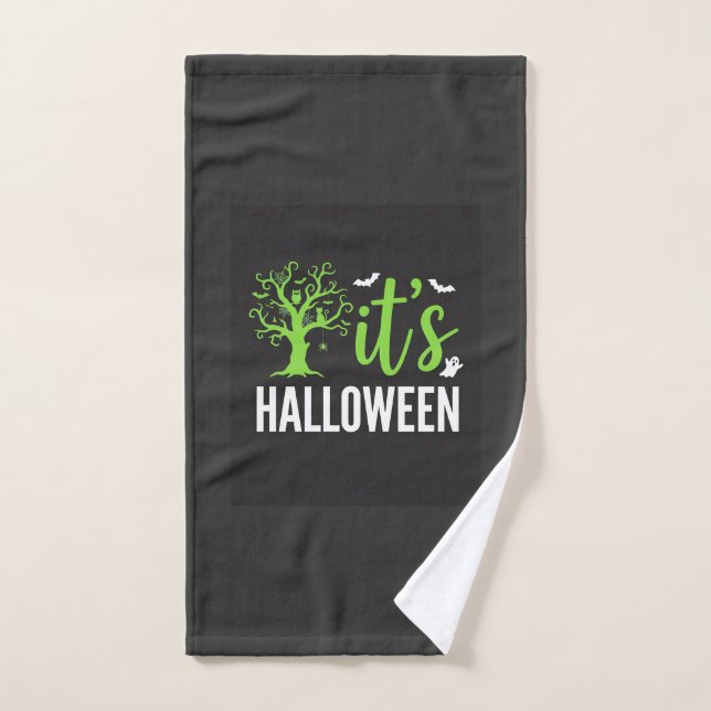 Gruseliger Halloween-Baum-Fledermäuse-Vektordesign Handtuch (Handtuch)
