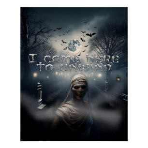 Gruseliger Halloween-Friedhof und Mumie Poster