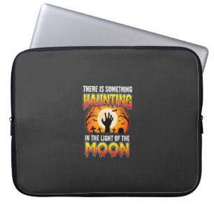 Gruseliger Halloween-Mond-Friedhof-Horror Laptopschutzhülle