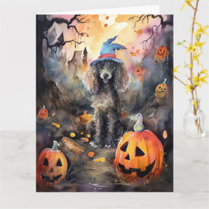 Gruseliger Halloween-Pudel mit Kürbissen Karte