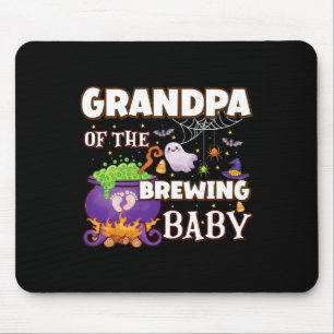 Gruseliger Opa des Brauens Mousepad