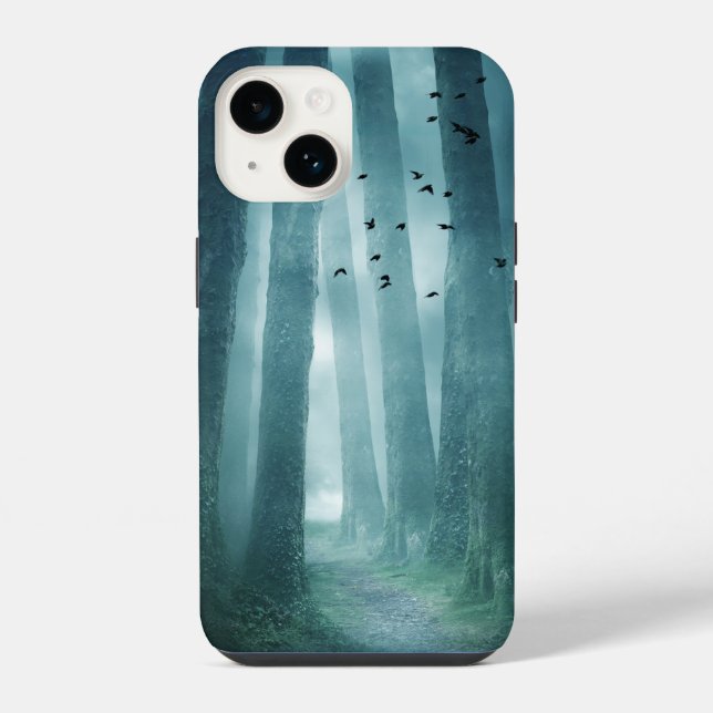 Gruseliger Wald iPhone 14 Hülle (Rückseite)