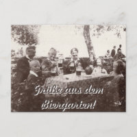 Grüße aus dem Biergarten Schwarzweißfoto Familie