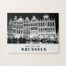 Grüße aus dem Schwarz-Weiß-Foto von Brüssel