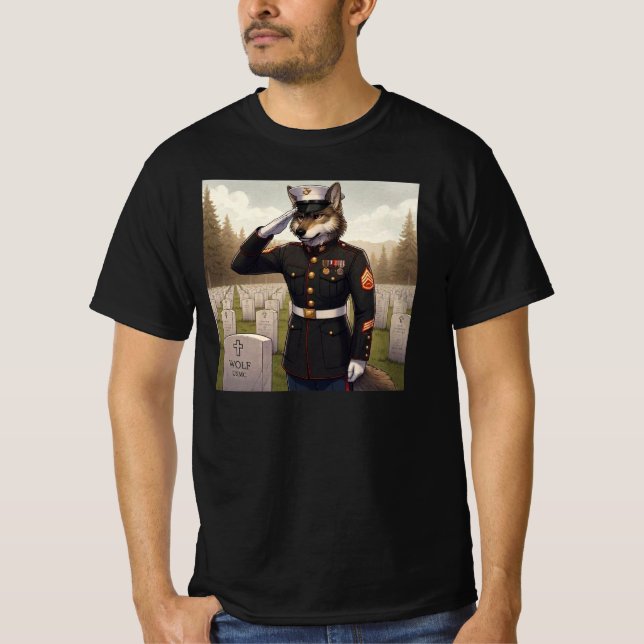 grüßender Marine Corps Wolf  T-Shirt (Vorderseite)