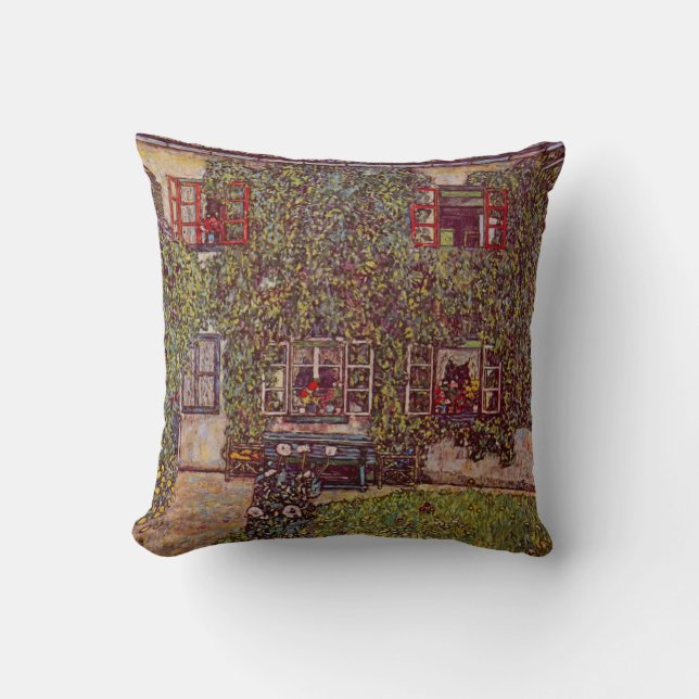 Guardaboschi Haus von Gustav Klimt, Vintage Kunst Kissen (Vorderseite)