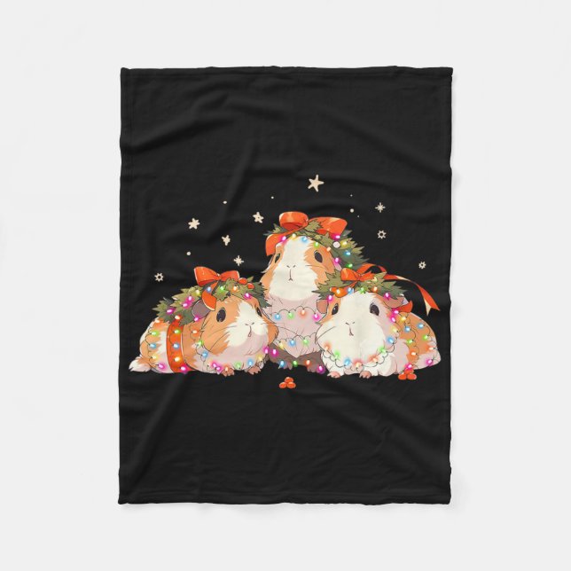 Guinea Pigs Tangled Up In Christmas Lights Guinea  Fleecedecke (Vorderseite)