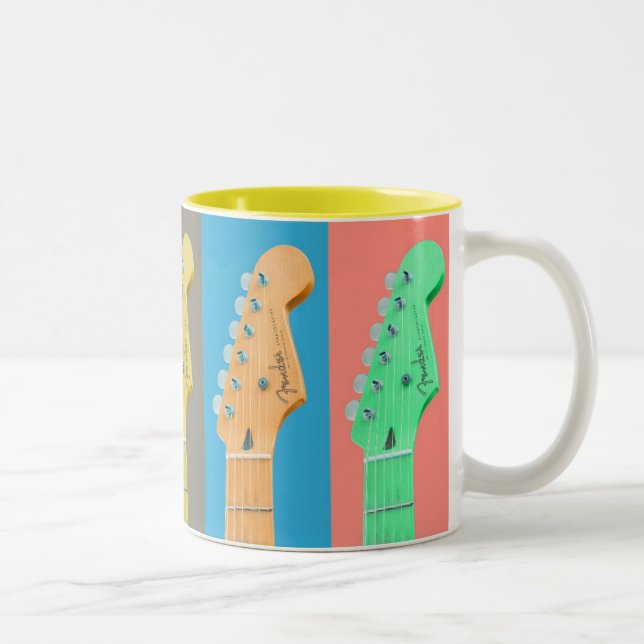 Guitar Girl Moderne pastellfarbene Musik Zweifarbige Tasse (Rechts)