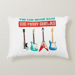 Guitar Lover   Man kann nie viele Gitarren haben Dekokissen