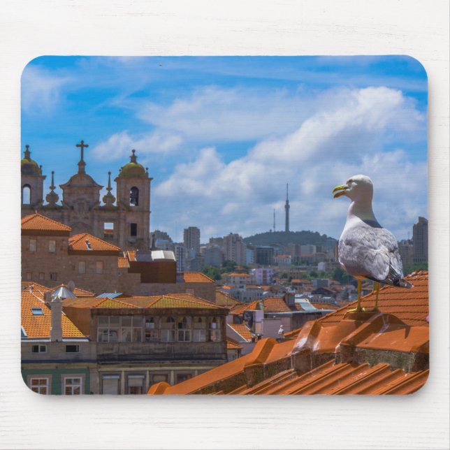 Gull Birds Eye View Rooftops von Portugal Mousepad (Vorne)