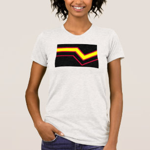 Gummi / Latex Pride Flagge T-Shirt