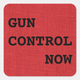 Gun Kontrolle jetzt auf Red Linen Foto Quadratischer Aufkleber