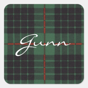 Gunn Scottish Tartan Quadratischer Aufkleber